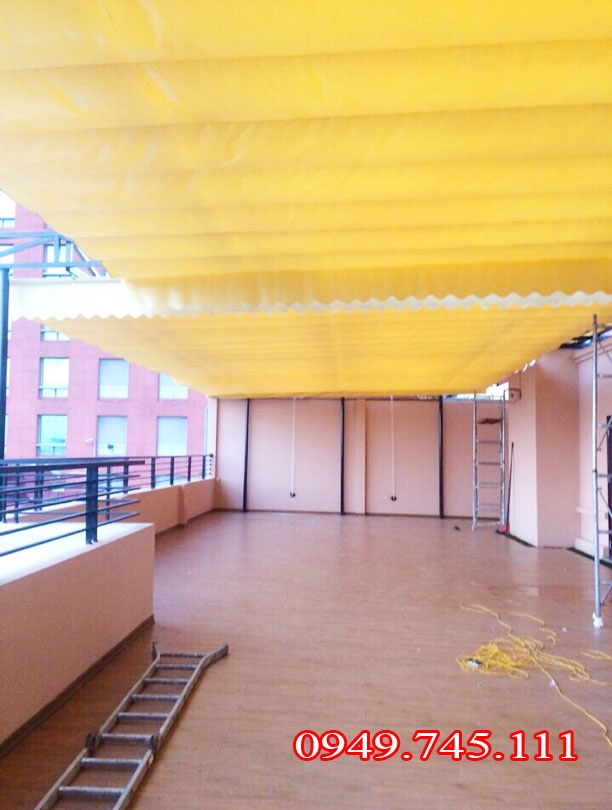 Vì sao nên lắp bạt mái xếp cho trường học?